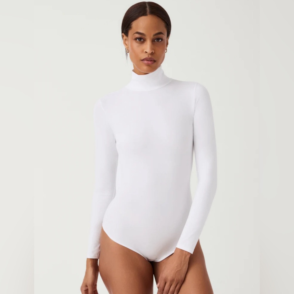 SPANX White Long Sleeve Bodysuit